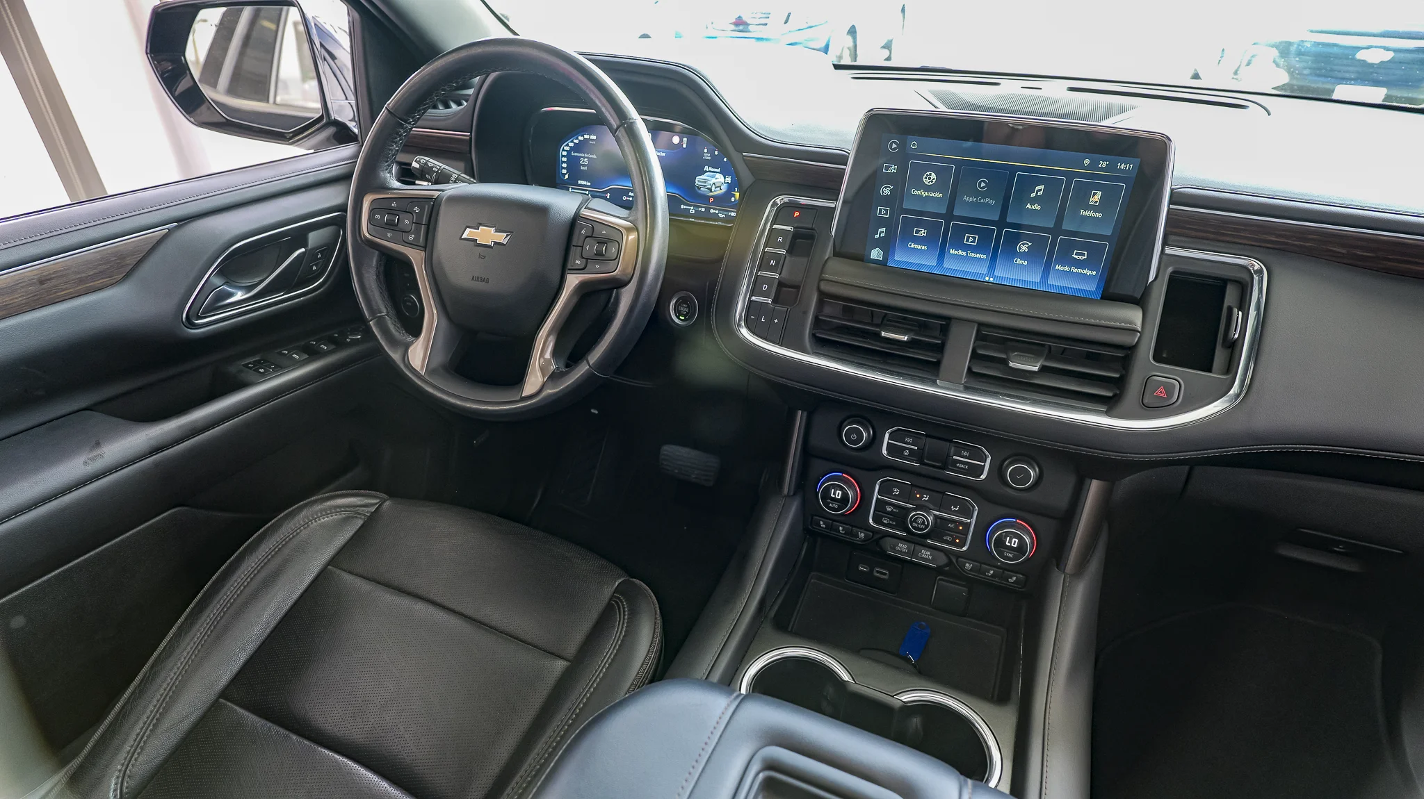 Interior 5