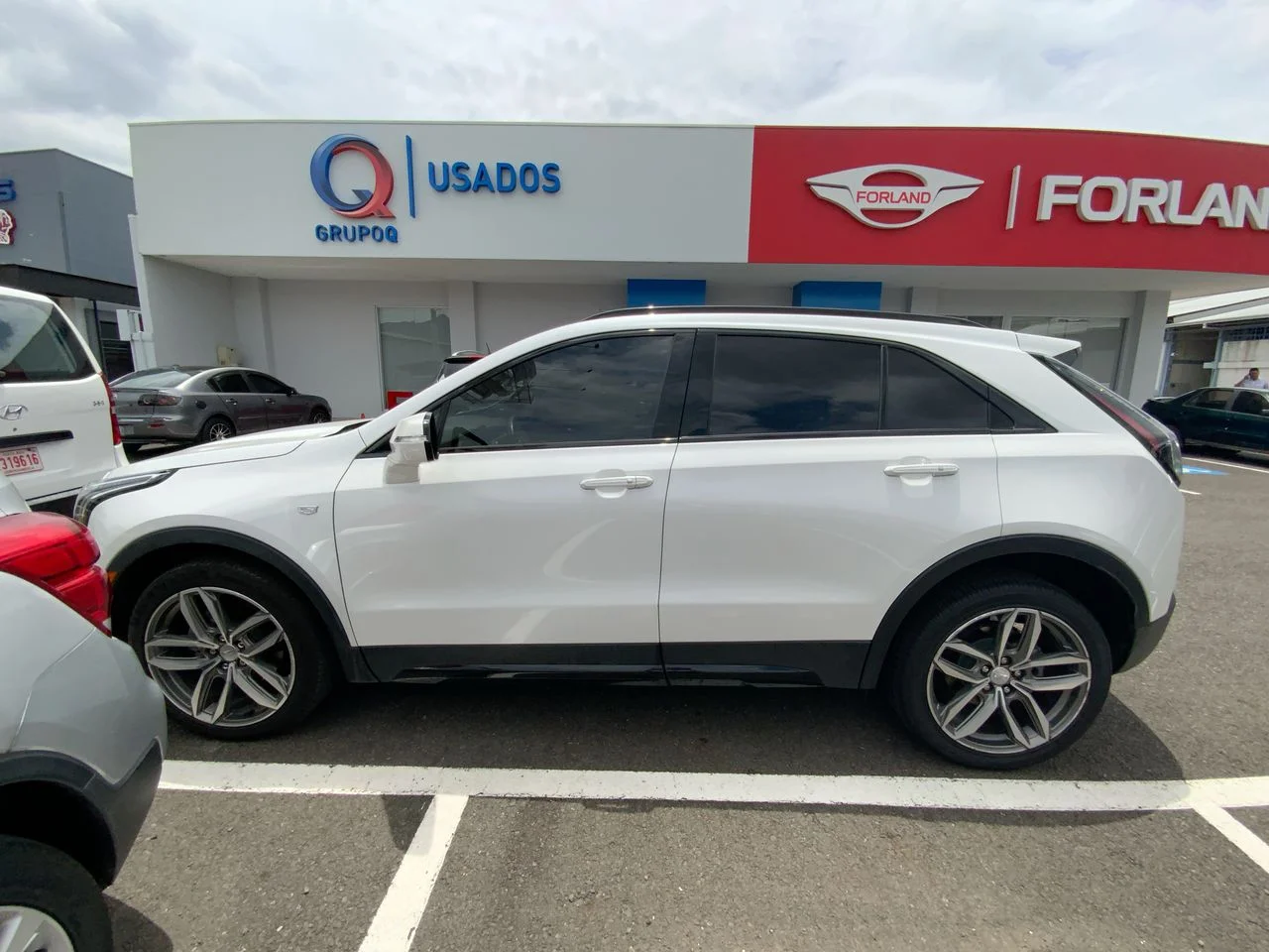 Exterior 5