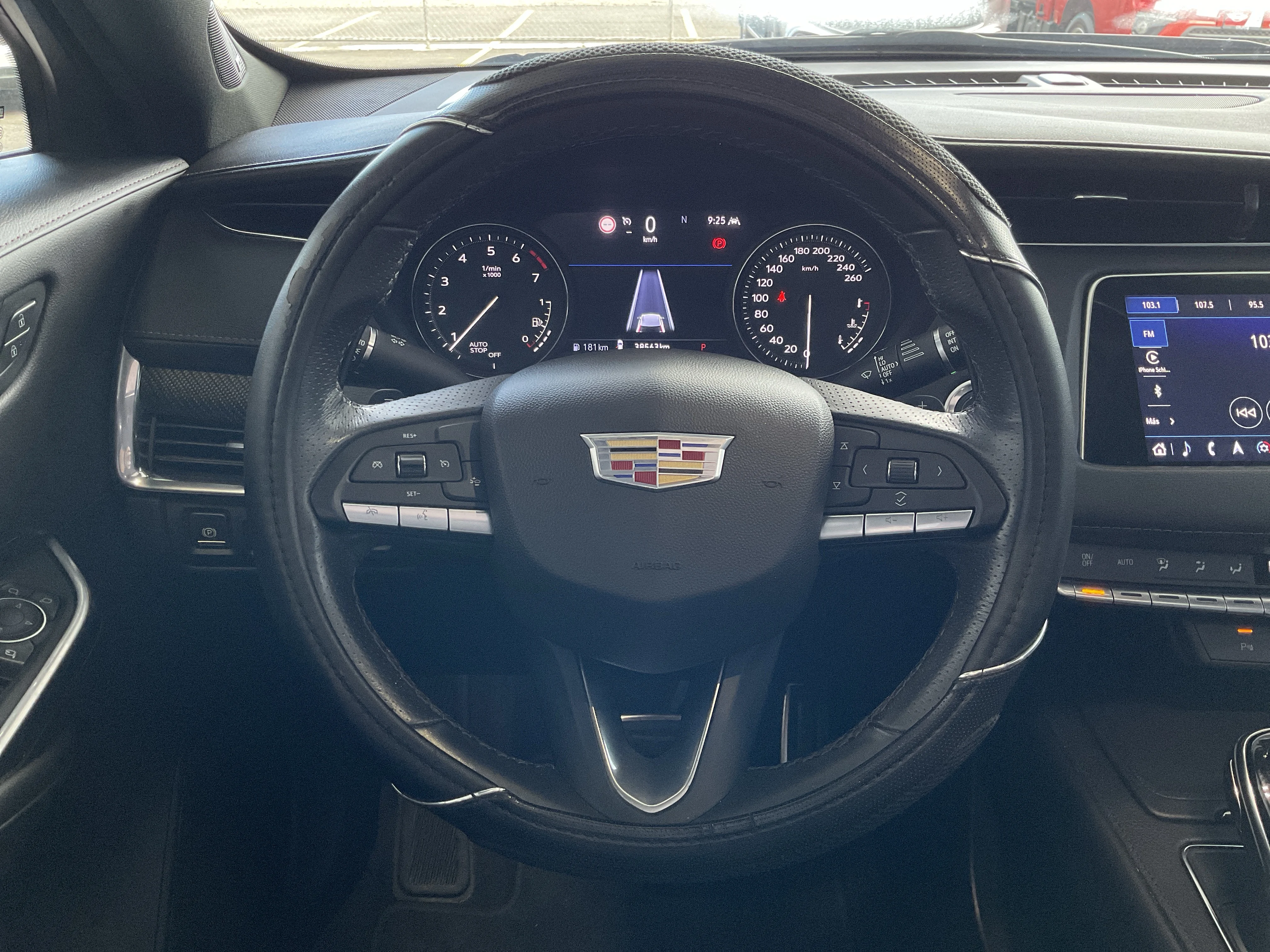 Interior 13