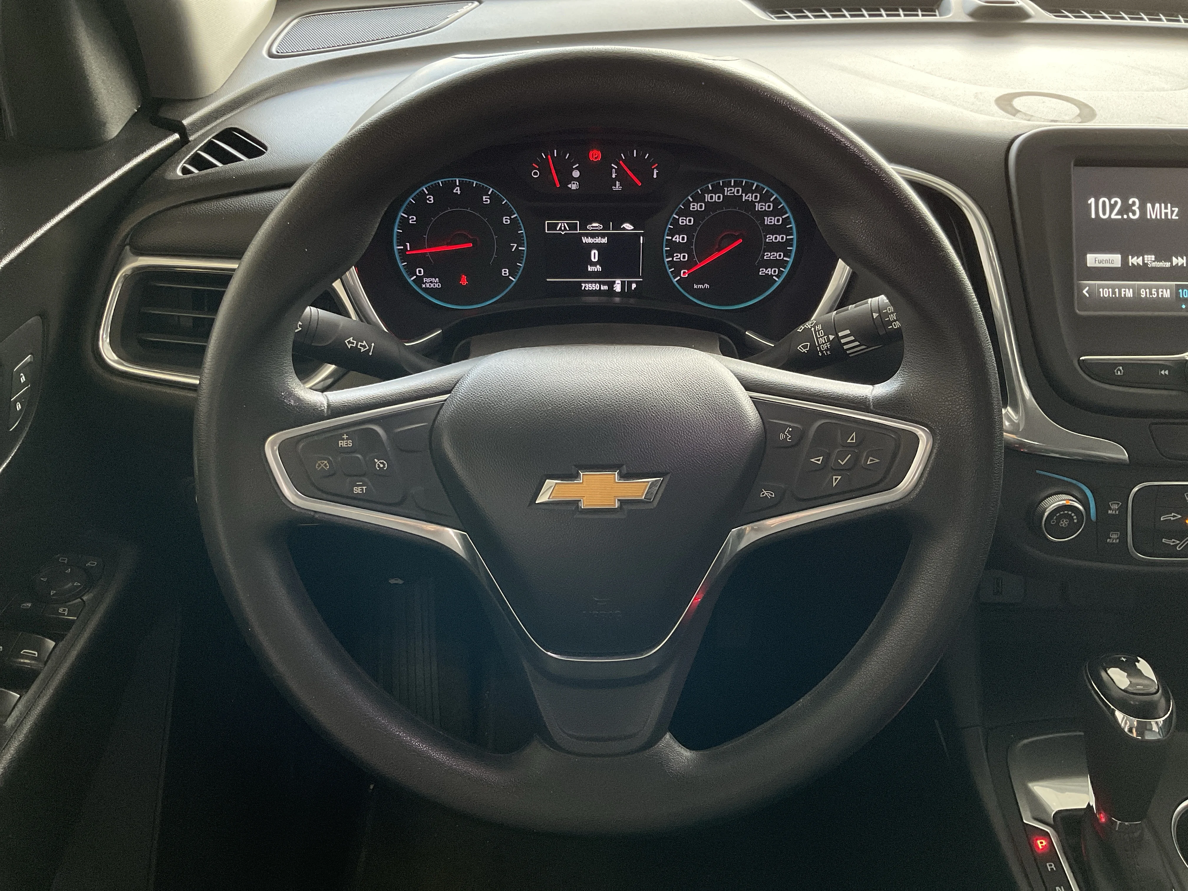 Interior 10