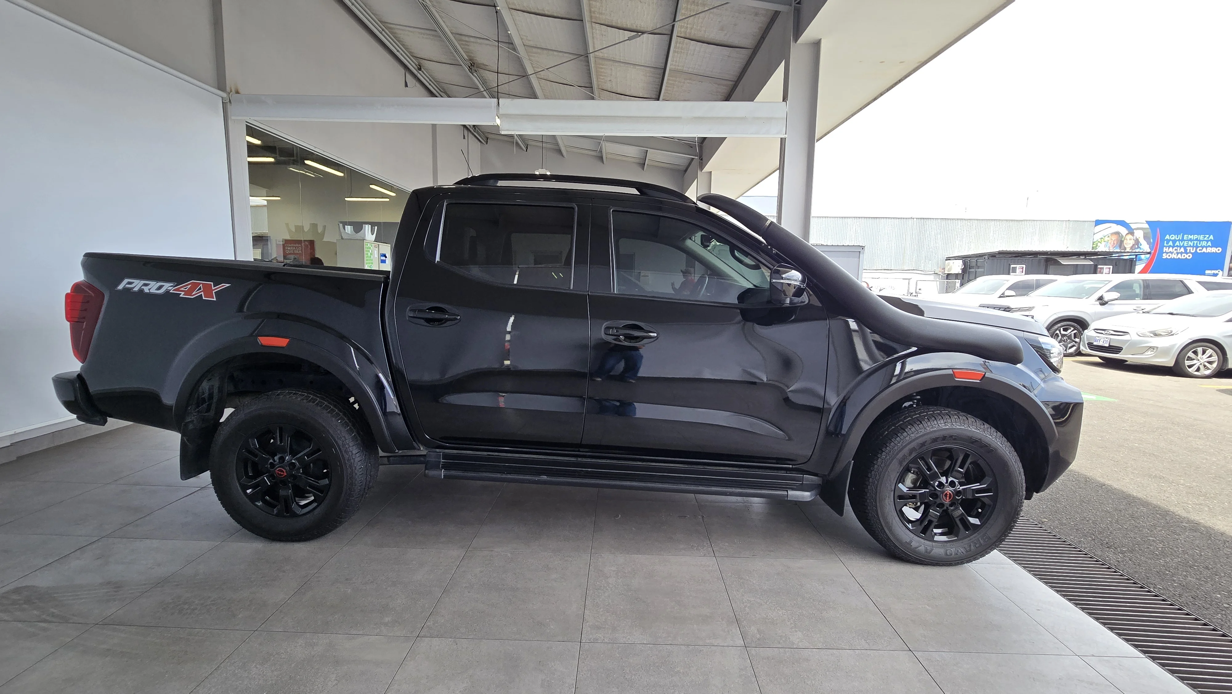 Exterior 5