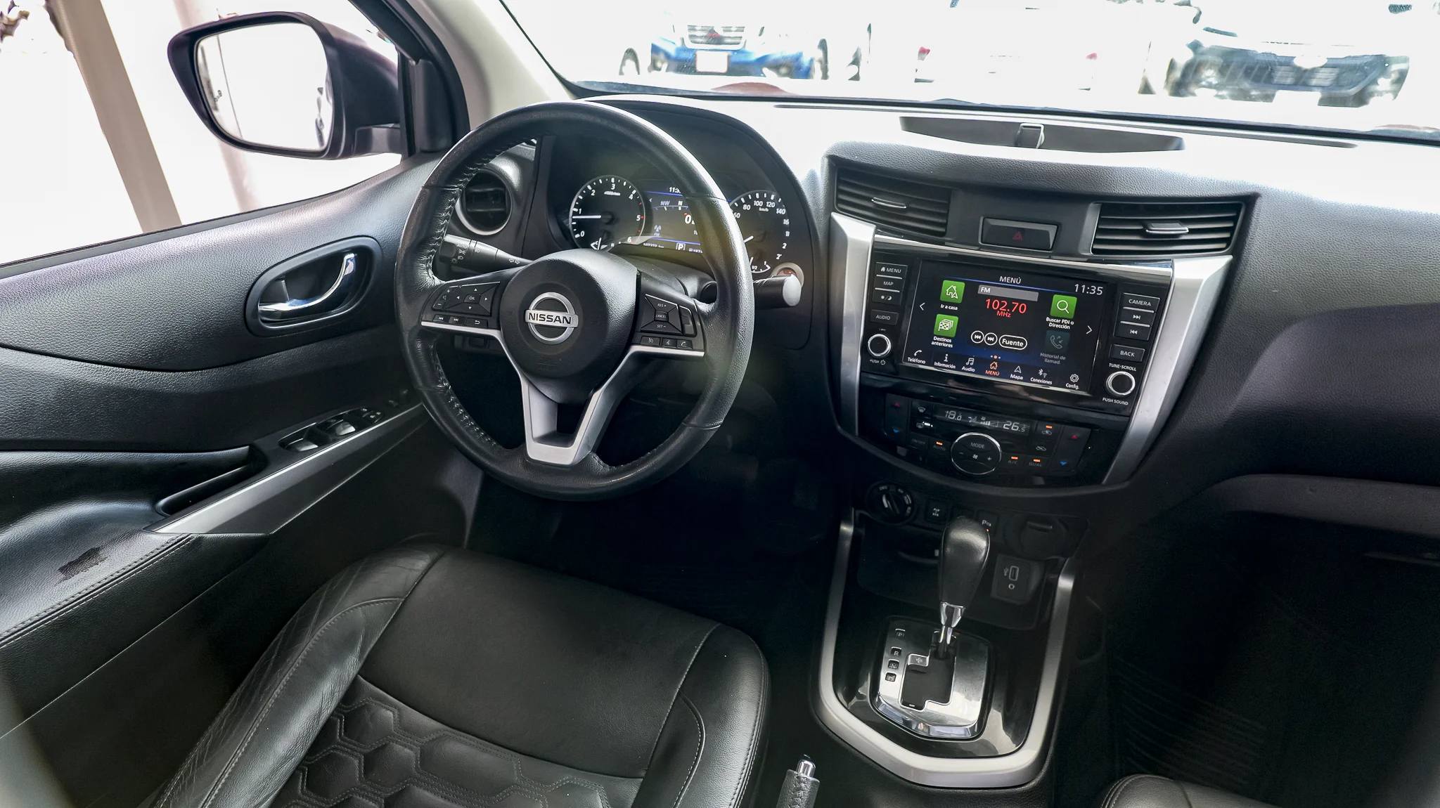 Interior 5