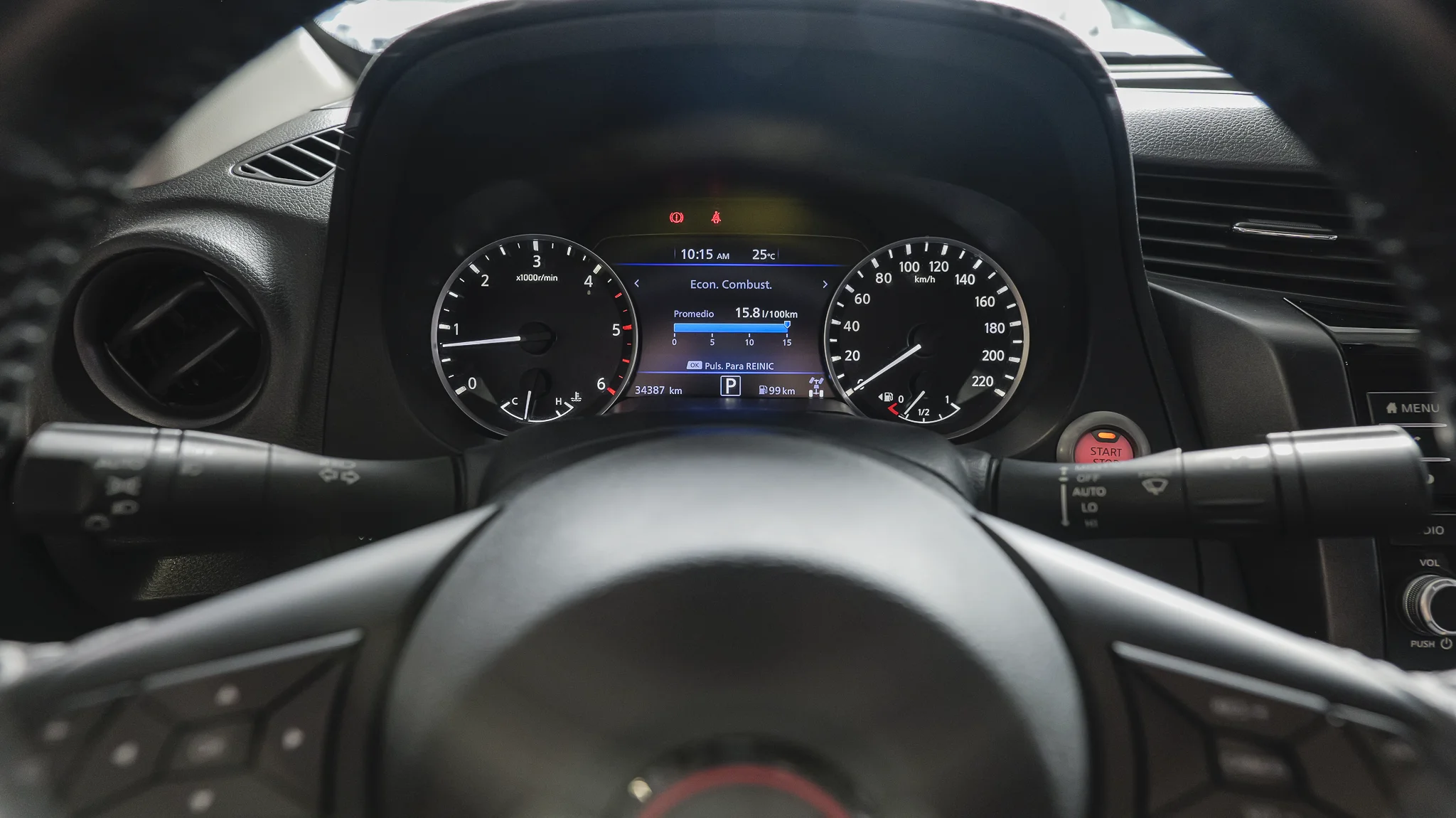 Interior 6