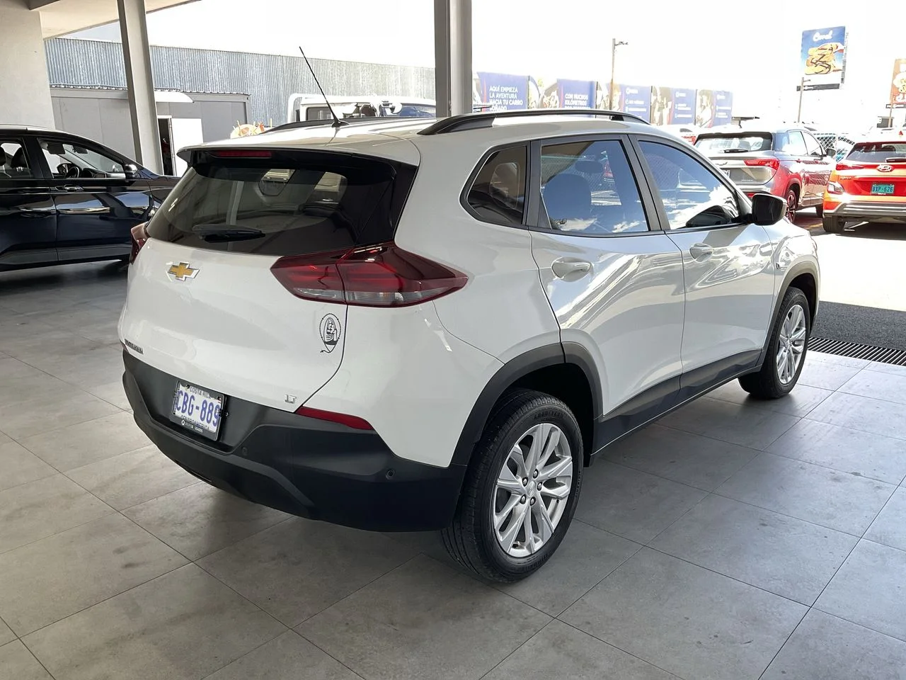 Exterior 7