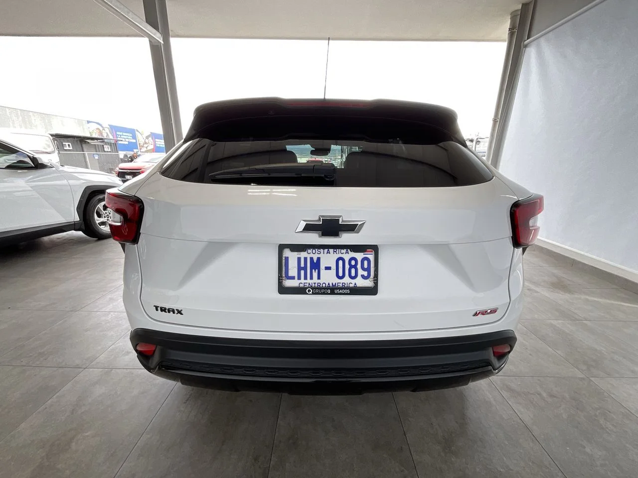 Exterior 5