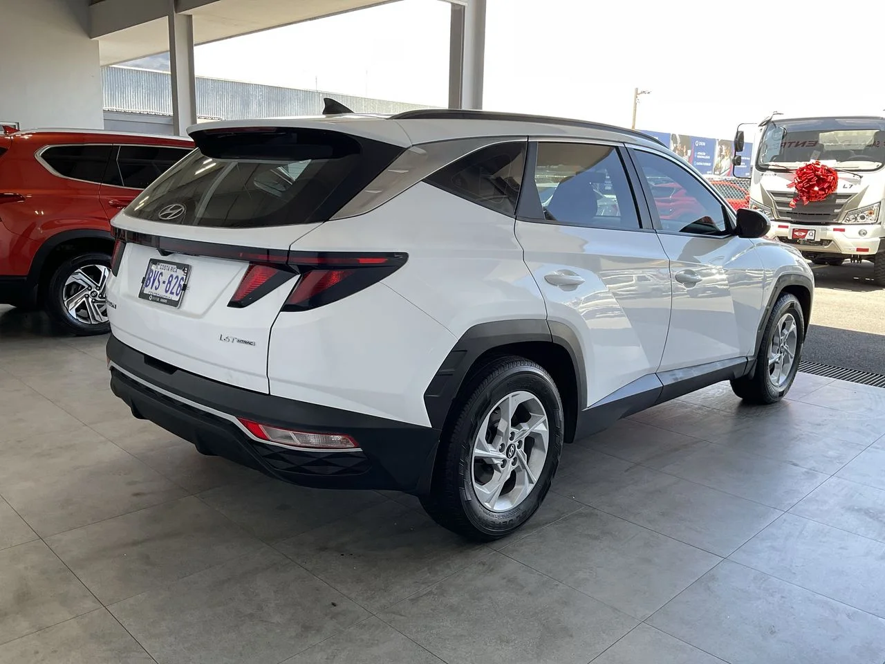 Exterior 7