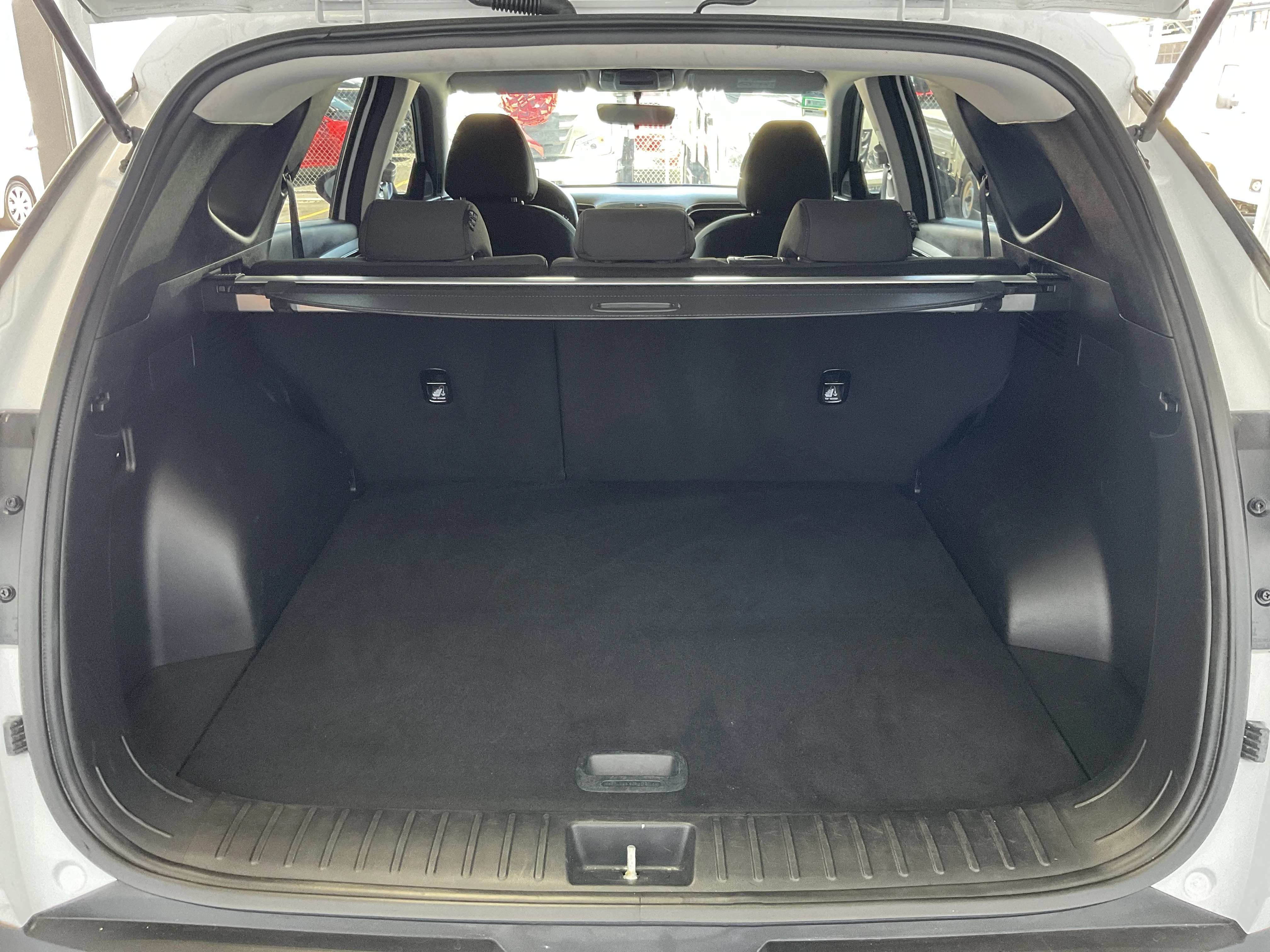Interior 3