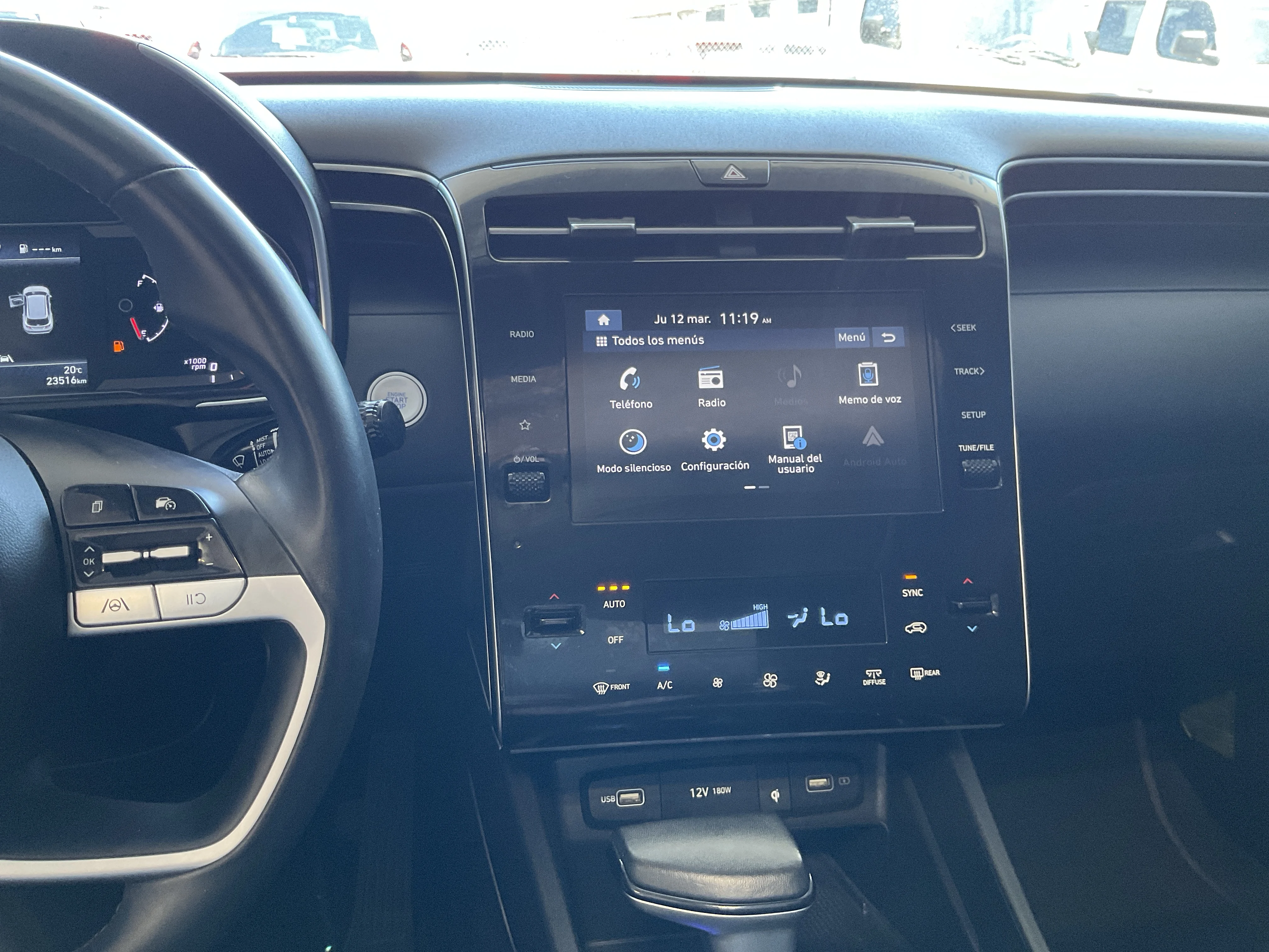 Interior 7