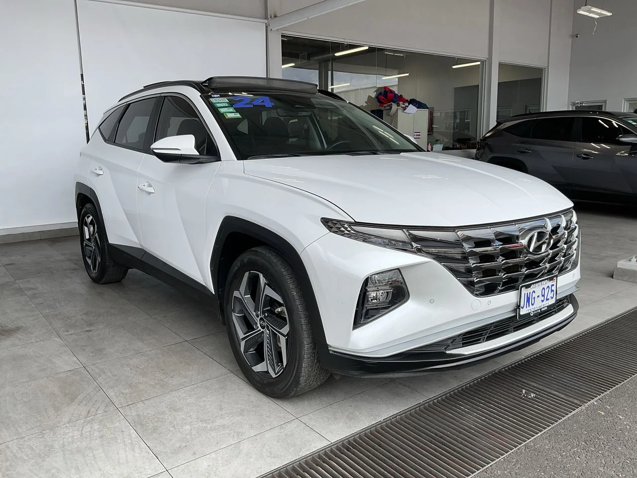 Hyundai TUCSON ELEGANT 2000CC 4X4 T/A