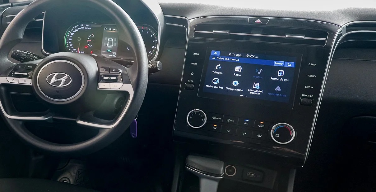 Interior 7