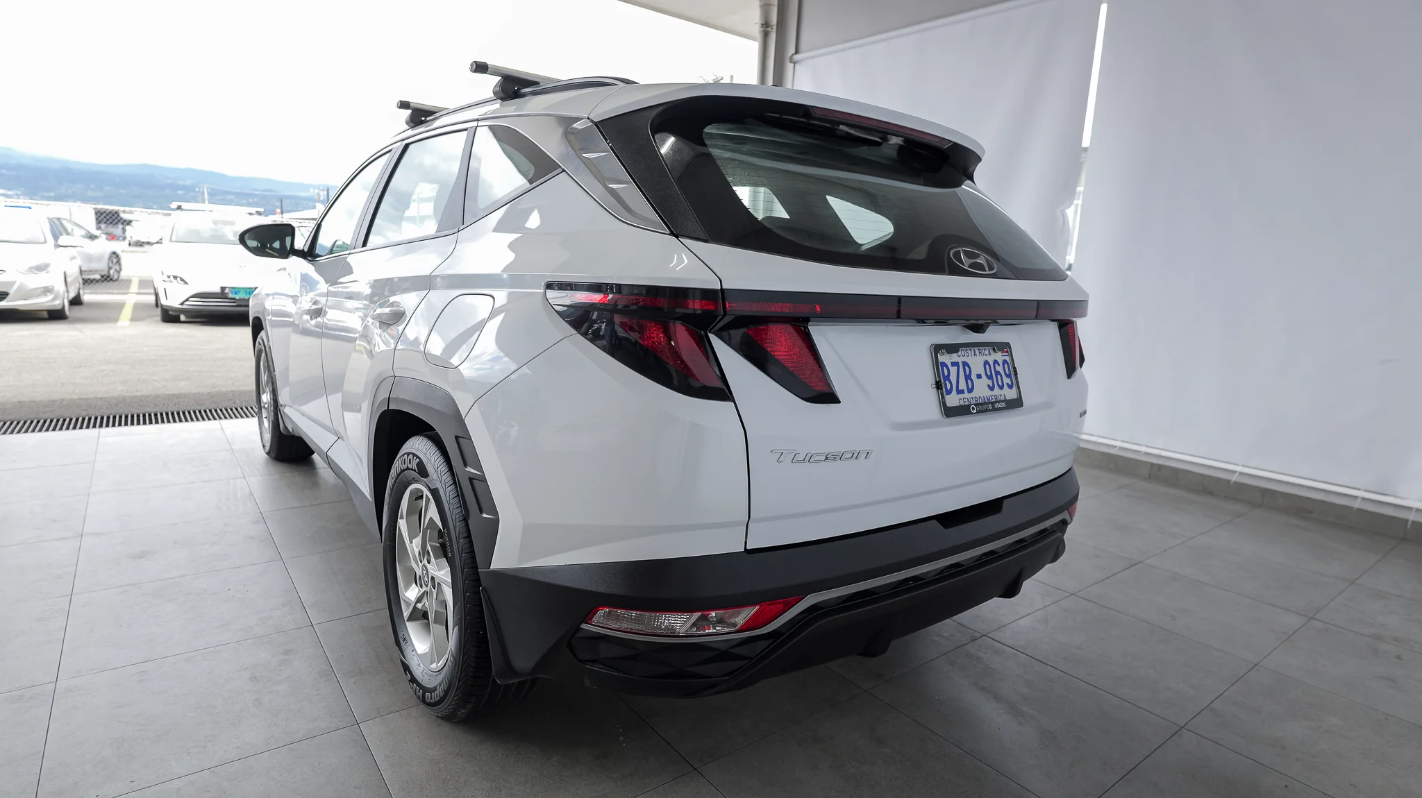 Exterior 5