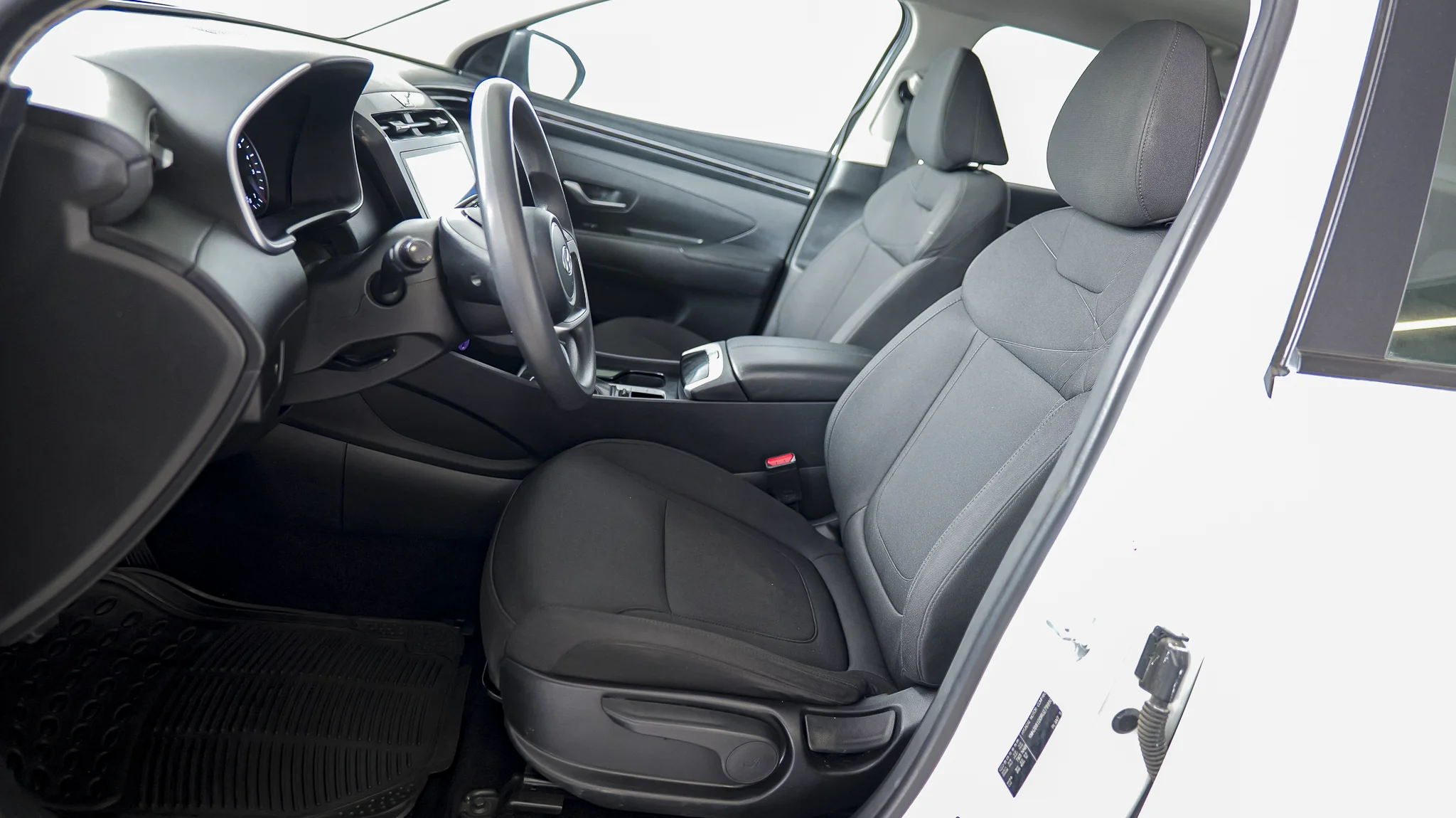 Interior 4