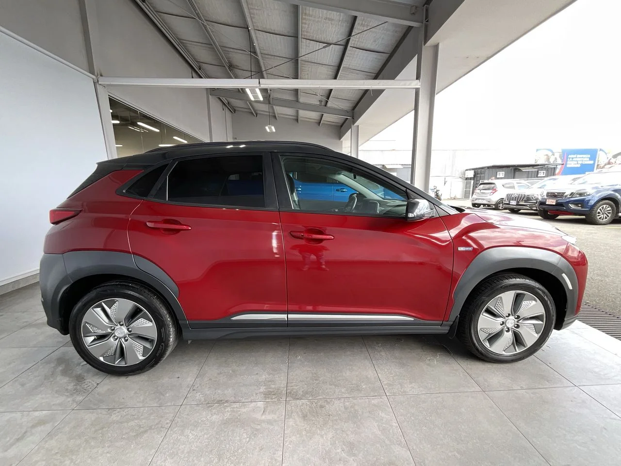Exterior 8