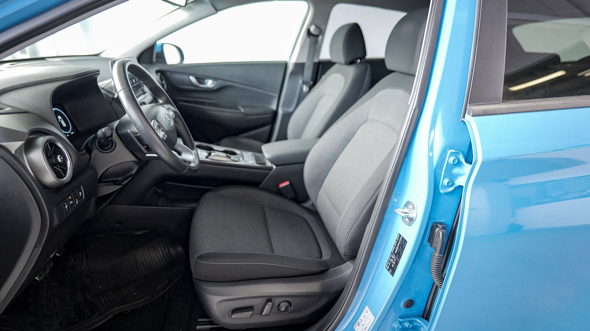Interior 3