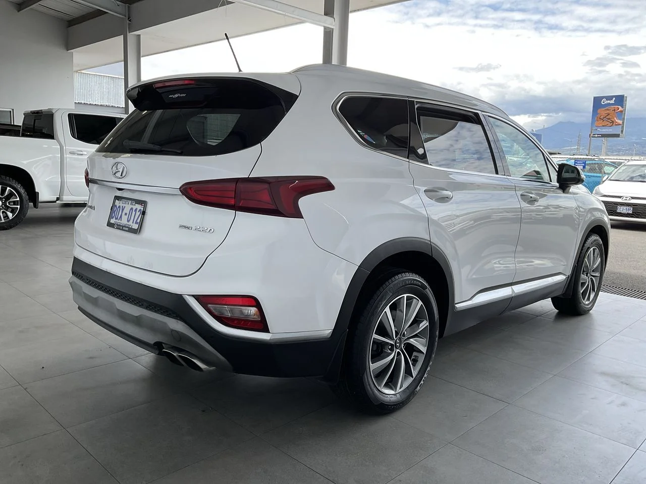 Exterior 7