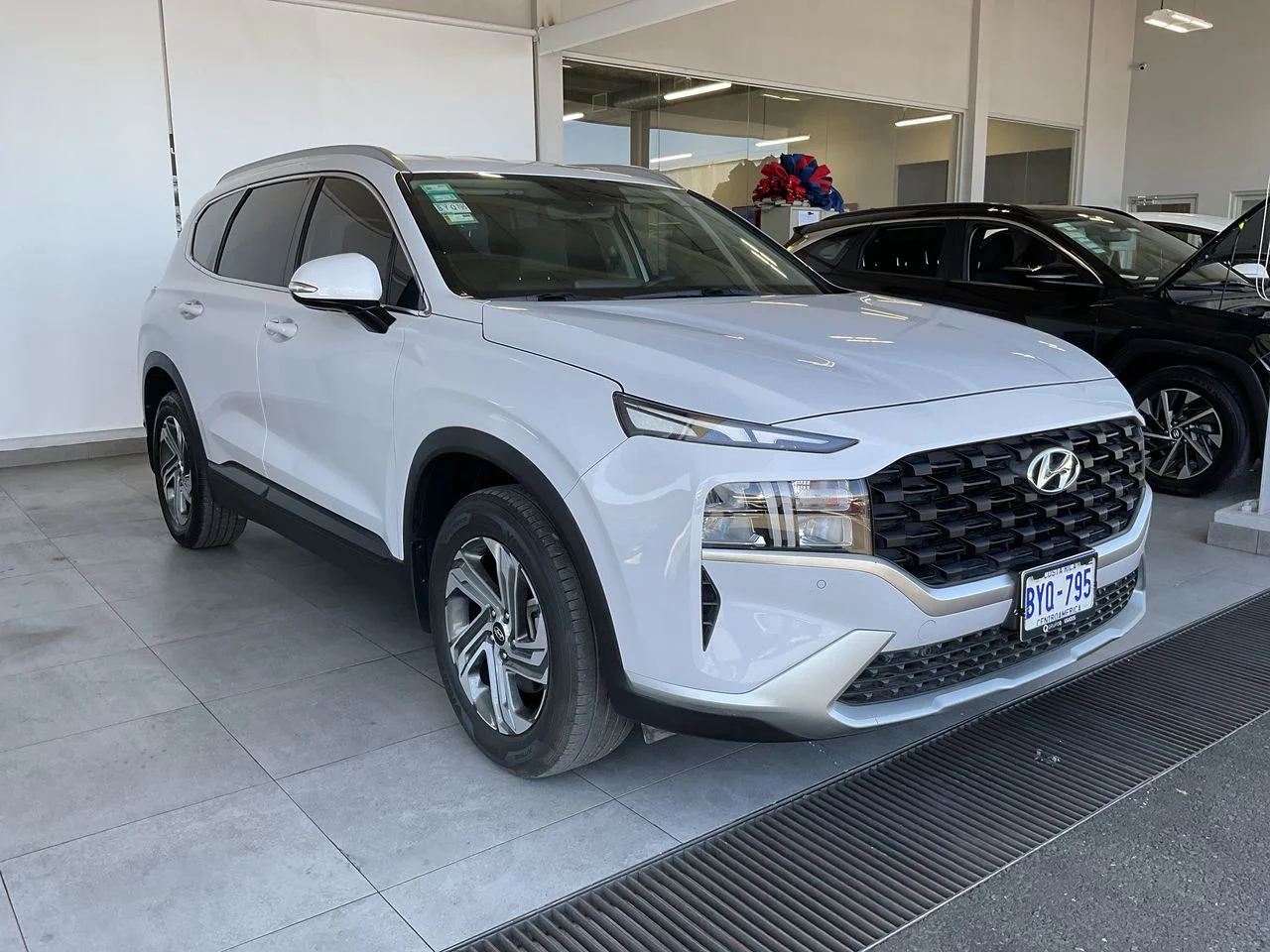 Hyundai SANTA-FE GL 2500CC 4X4 T/A