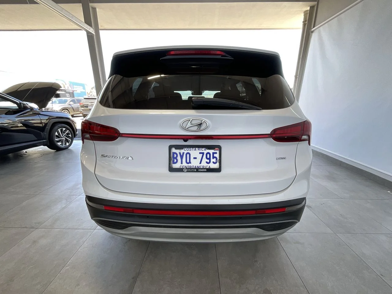 Exterior 6