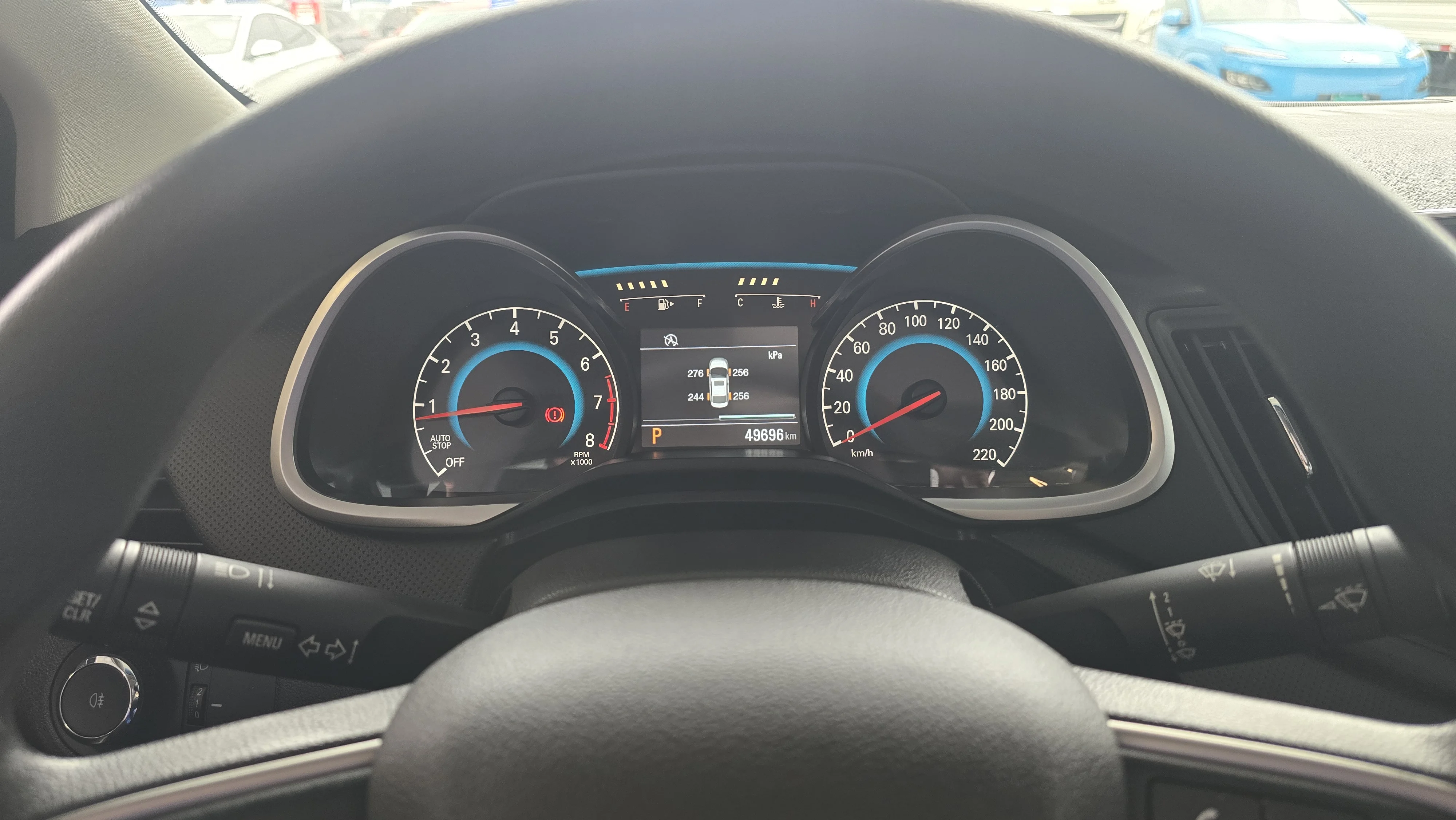 Interior 6