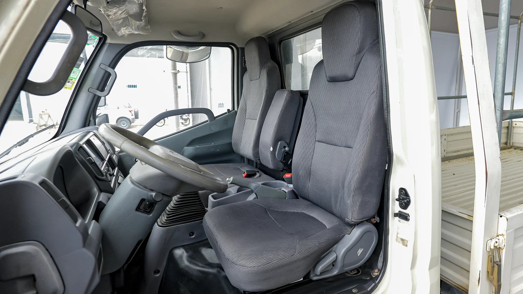 Interior 4