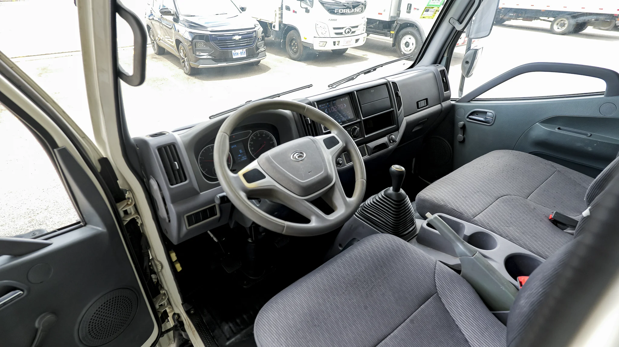 Interior 5