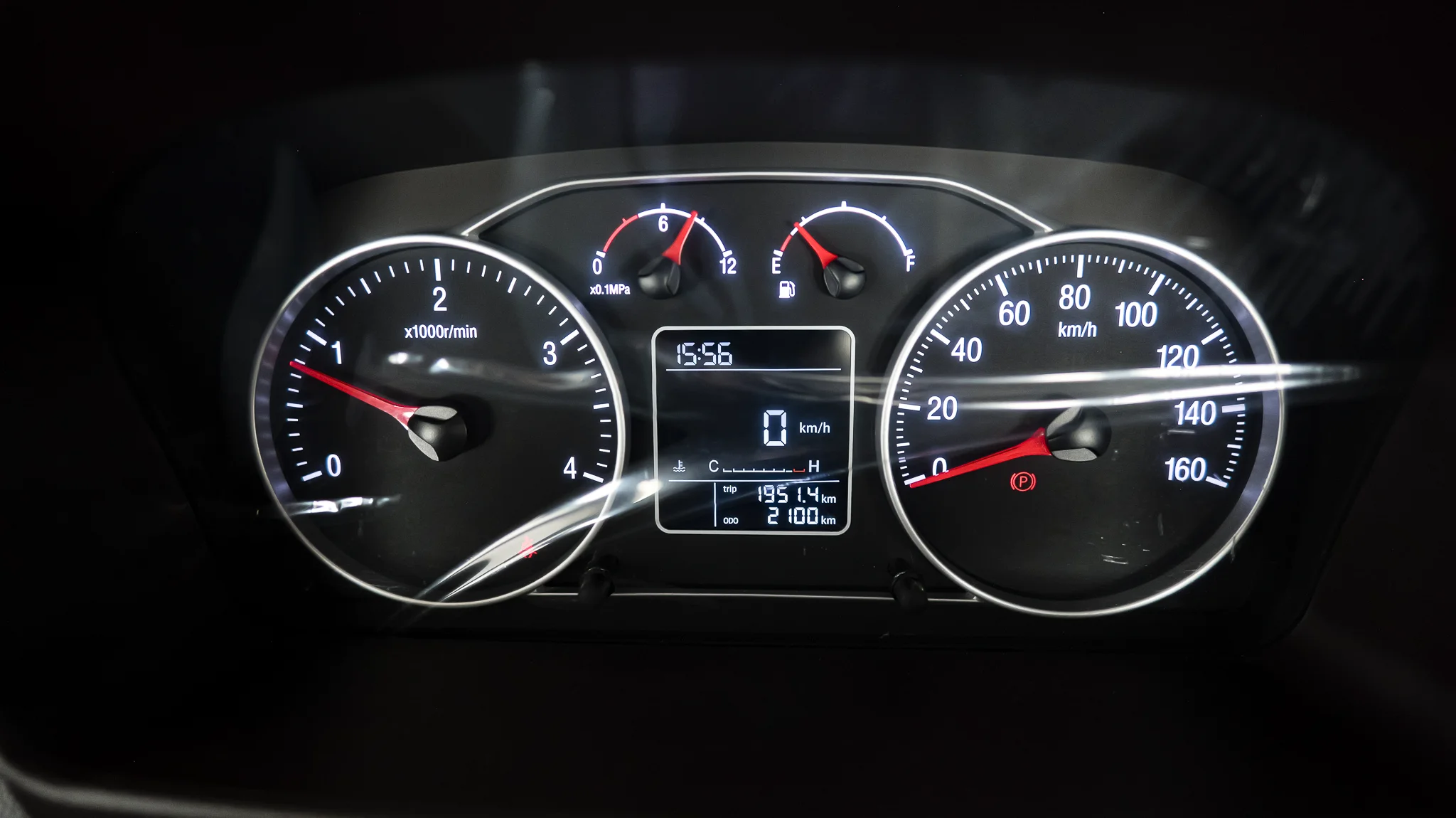 Interior 5