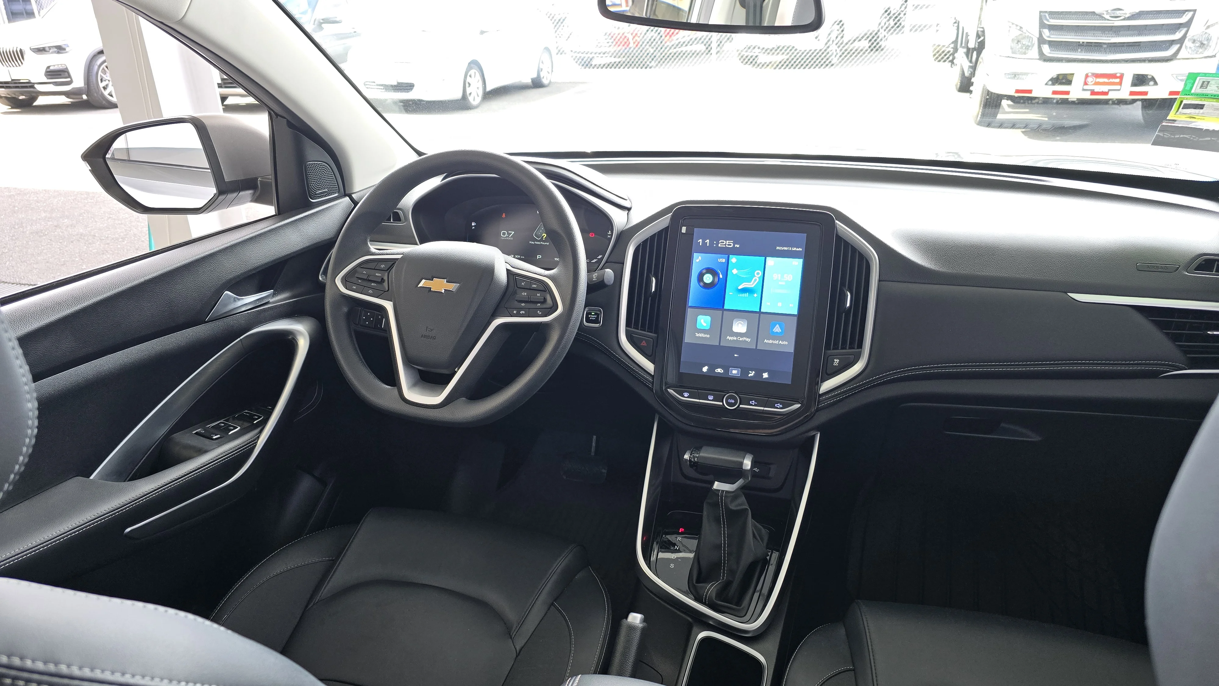 Interior 6
