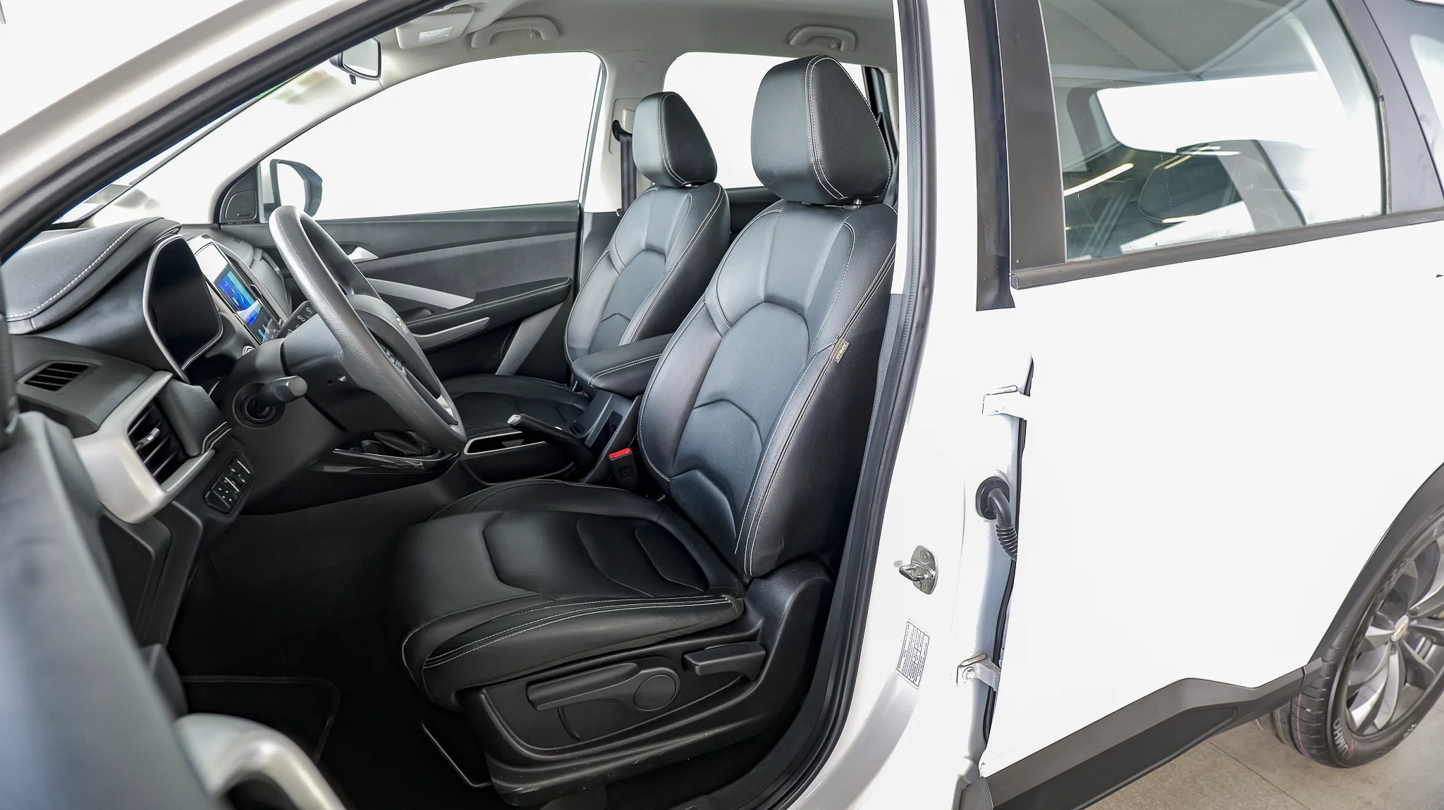 Interior 4