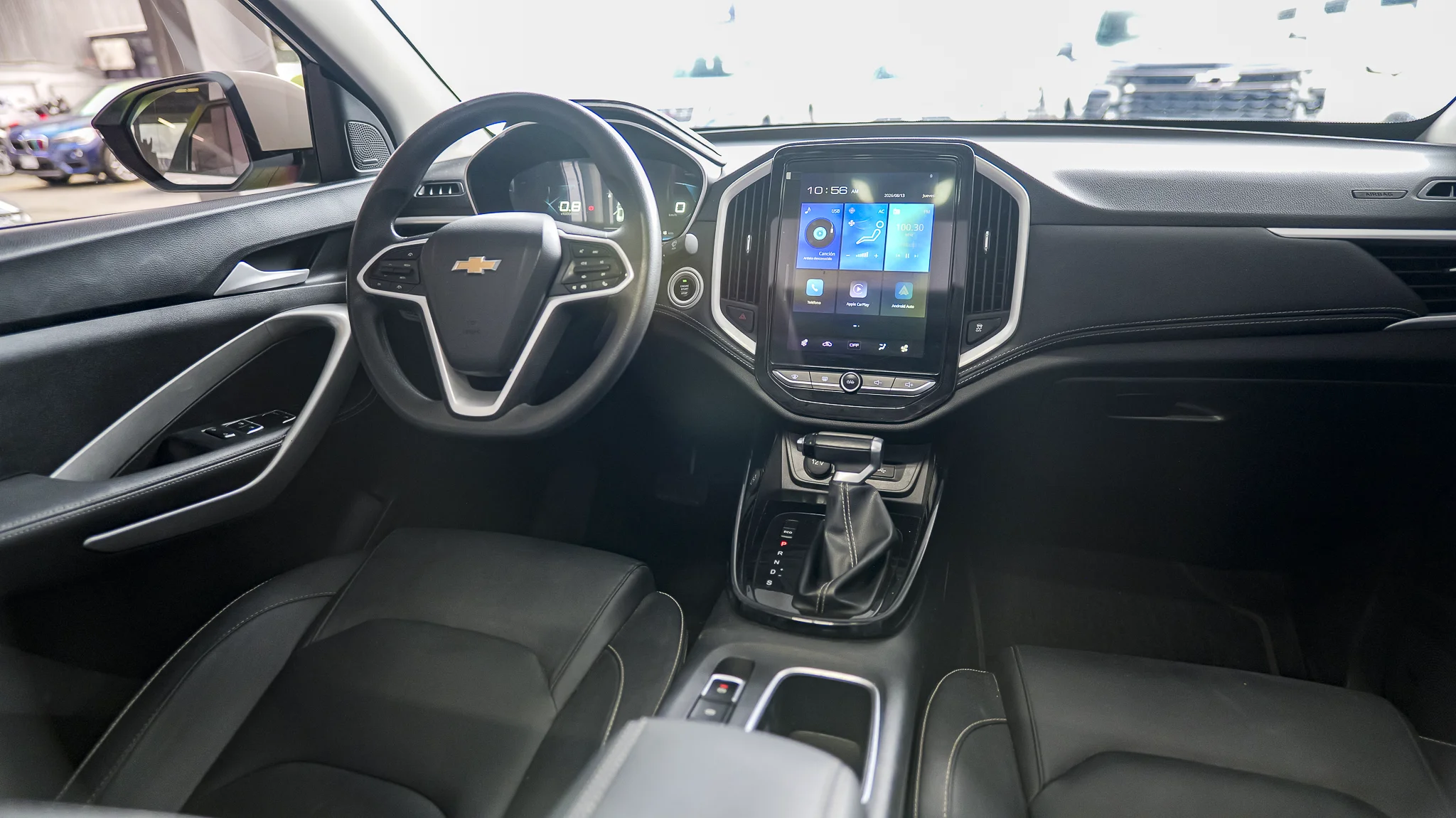 Interior 5