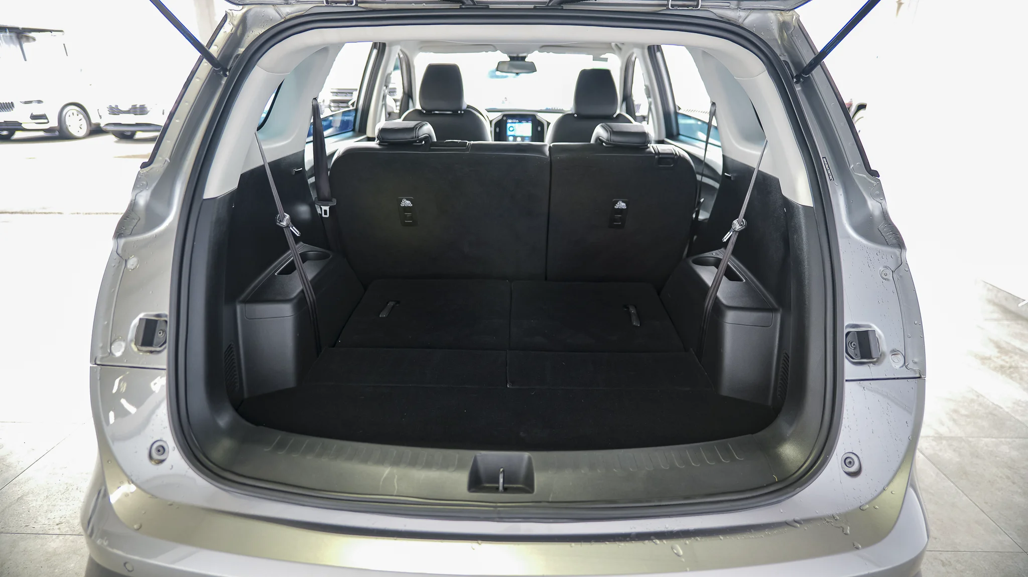 Interior 2