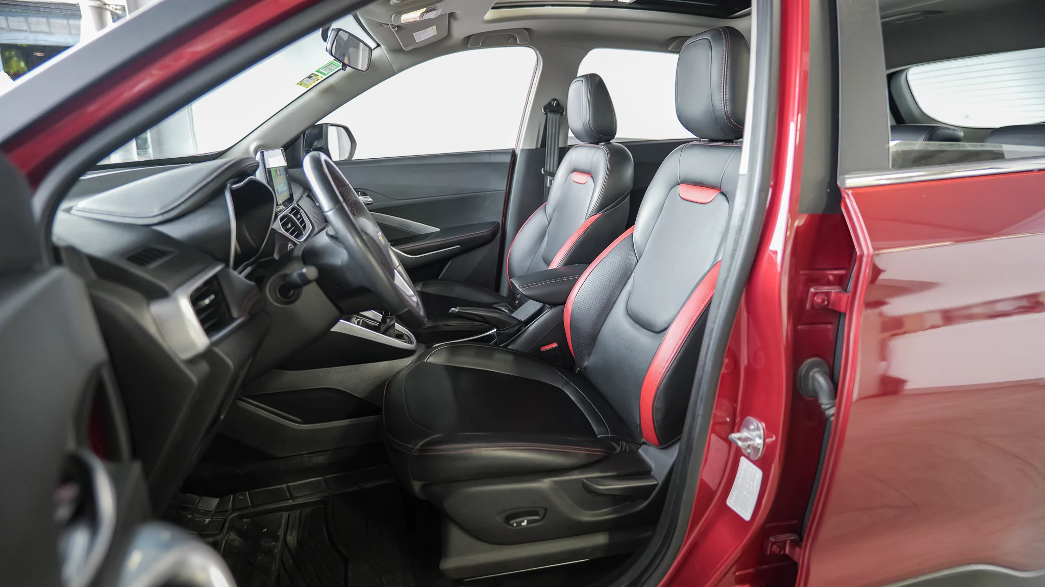 Interior 4