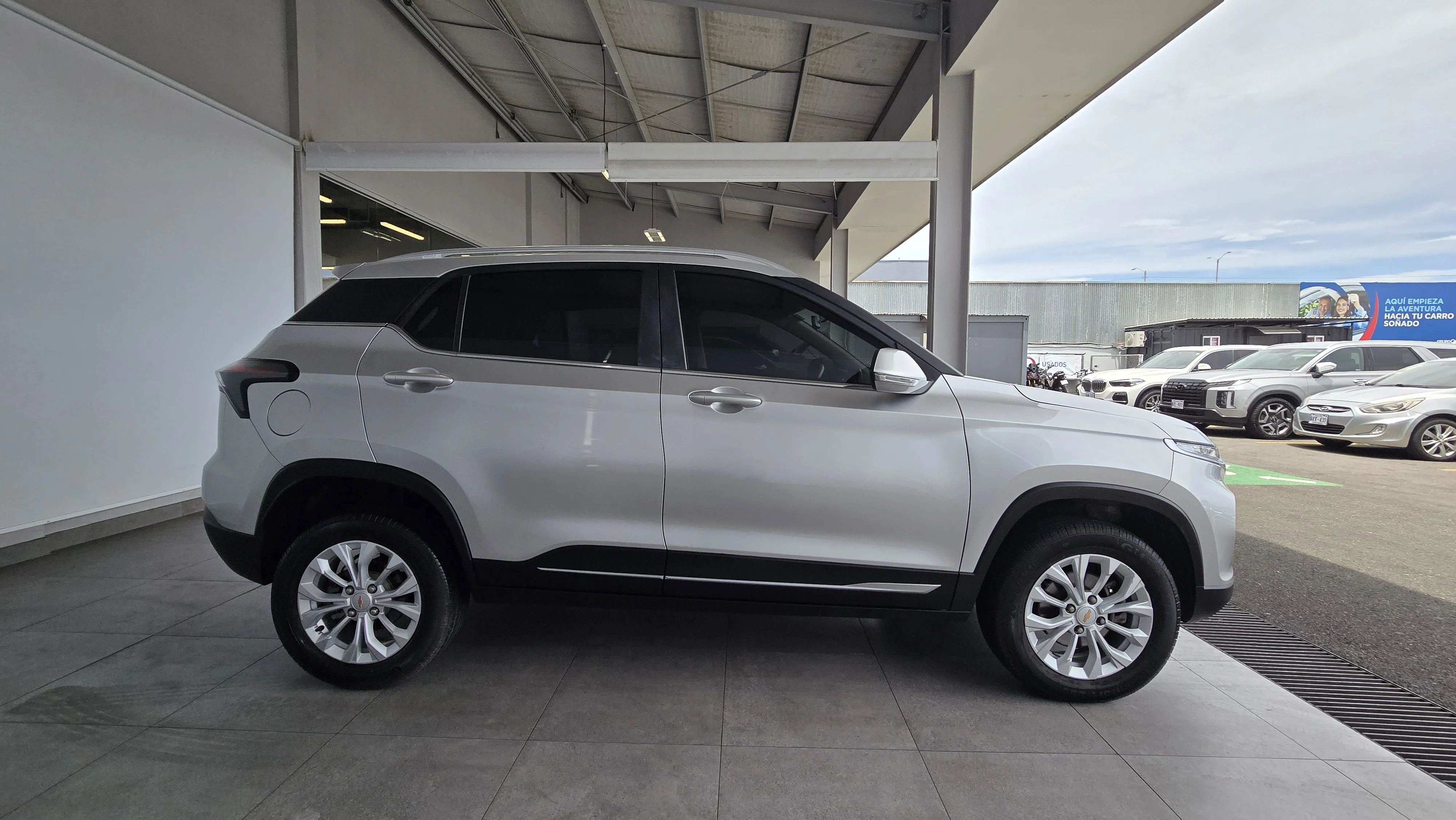 Exterior 5