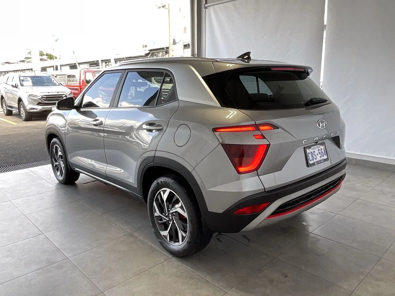 Exterior 5